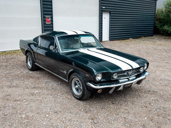 Ford Mustang Fastback 289ci Code C de 1965