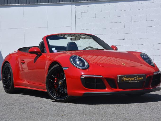 Porsche 991 CARRERA 4  GTS  de 2017