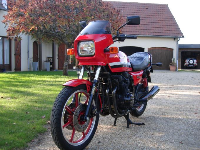 Moto Kawazaki 750 GPZ R1 de 1982