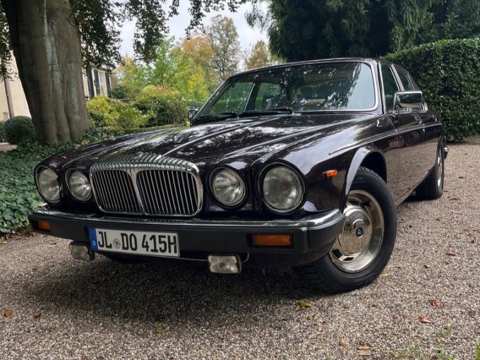 Daimler Double Six  de 1992