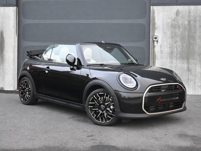 Mini Cabriolet Cooper S Favoured - 1&egrave;re main (malus pay&eacute;) de 2025