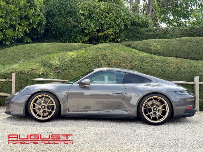 Porsche 992 GT3 Touring de 2024