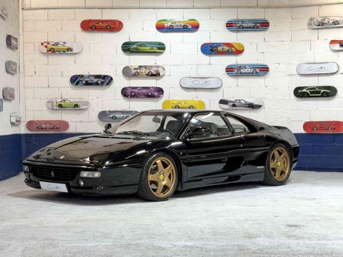 Ferrari F 355 Berlinetta de 1995