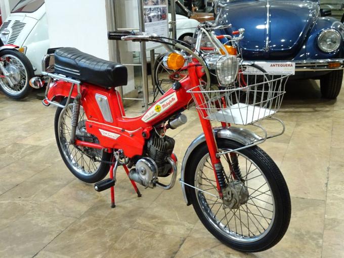 Moto Motobécane MOBYLETTE AV-7 GRAN TURISMO SUPER LUJO ELECTRONIK de 1974