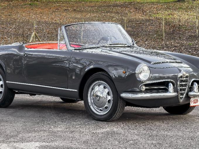 Alfa Roméo Giulia Spider  de 1963