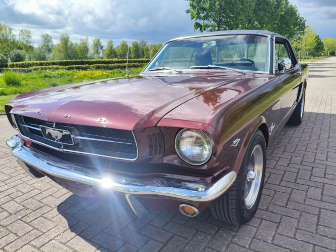 Ford Mustang V8 Coupé Code C de 1965