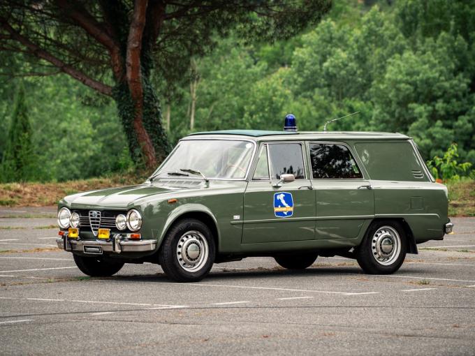 Alfa Roméo Giulia Super 1600 Break Giorgetti de 1972