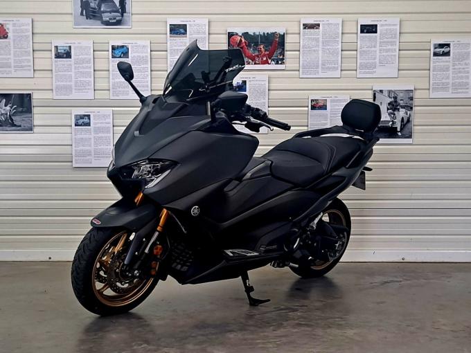 Moto yamaha T-MAX 560 "TECH MAX" 1&egrave;re Main de 2022