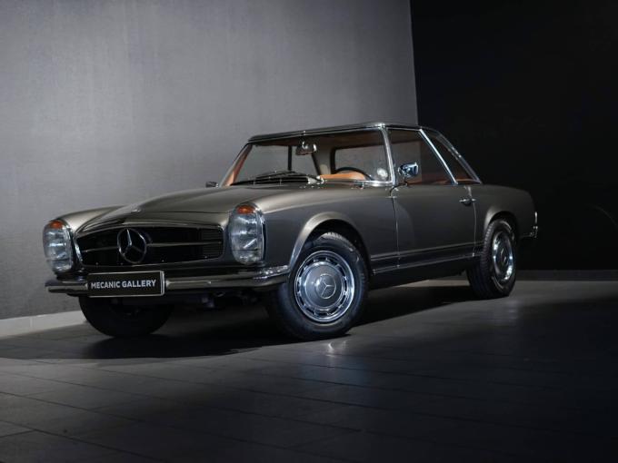 Mercedes-Benz SL 230 Pagode de 1965