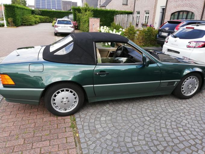 Mercedes-Benz SL 300 de 1990