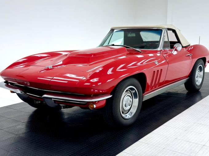 Chevrolet Corvette C2 Convertible de 1965