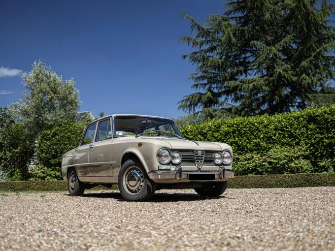 Alfa Roméo Giulia 1600 Super de 1972