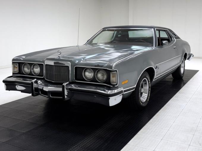 Mercury Cougar XR-7 Hardtop de 1975