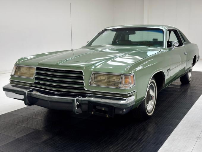 Dodge Magnum XE Coupé 2 Door Hardtop de 1978