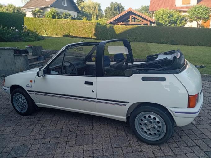 Peugeot 205 cj cabriolet de 1989