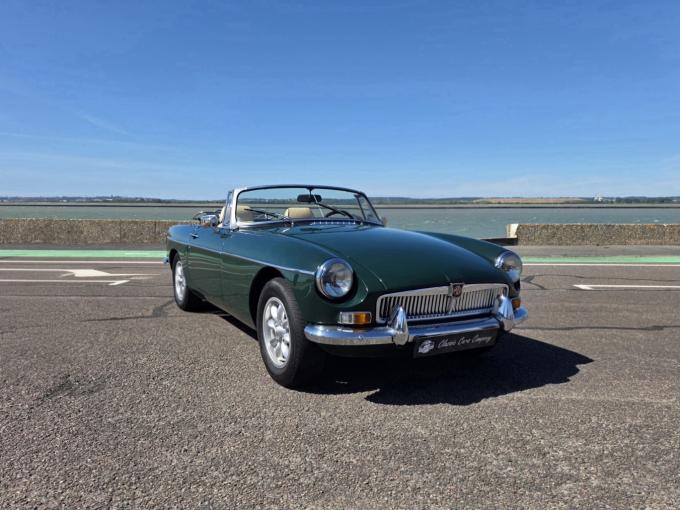 MG B OVERDRIVE de 1973