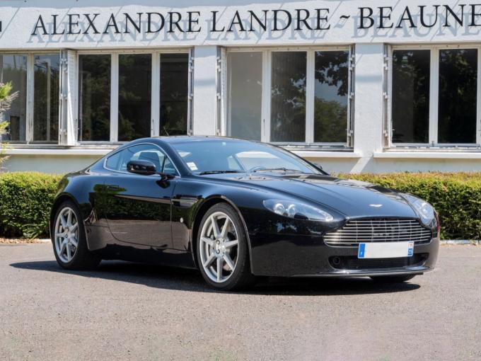 Aston Martin V8 4.3 L Vantage de 2009