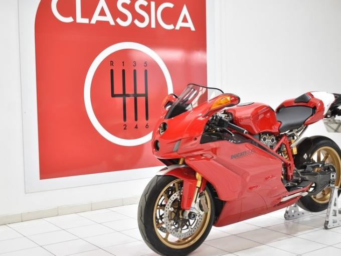 Moto Ducati 999 R de 2005