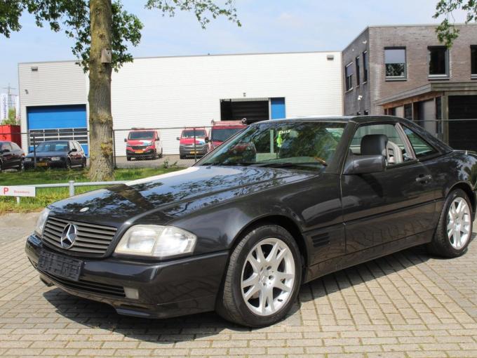 Mercedes-Benz SL 300 de 1991