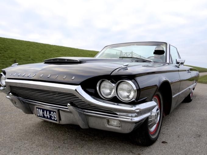 Ford Thunderbird V8 Cabriolet de 1964