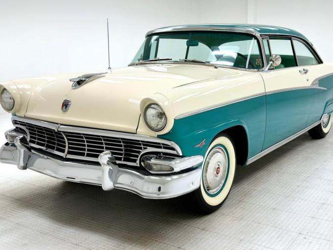 Ford Victoria Customline Coupé 2 Door Hardtop de 1956