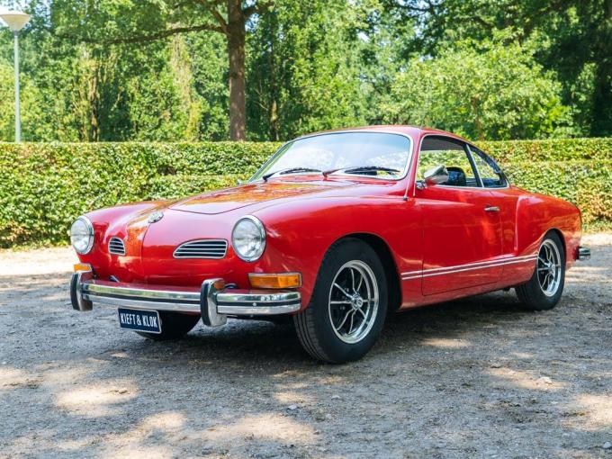 Volkswagen Karmann Ghia  de 1974