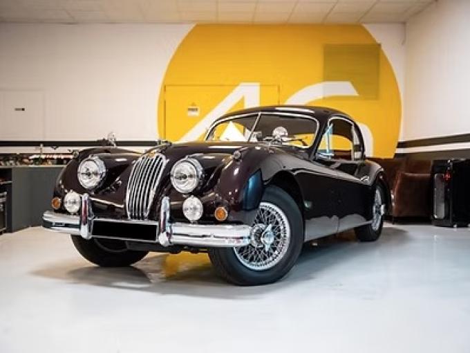 Jaguar Série - XK 140 Coupé de 1956