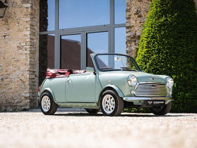 Mini Arc de Triomphe 1000 Cabriolet de 1992