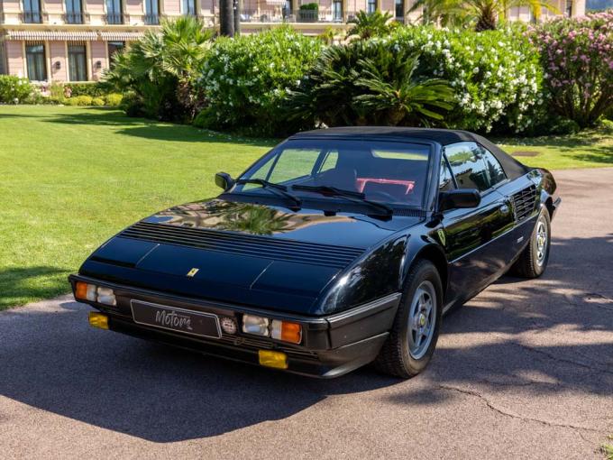 Ferrari Mondial Quattrovalve Cabriolet Type F 105 de 1985
