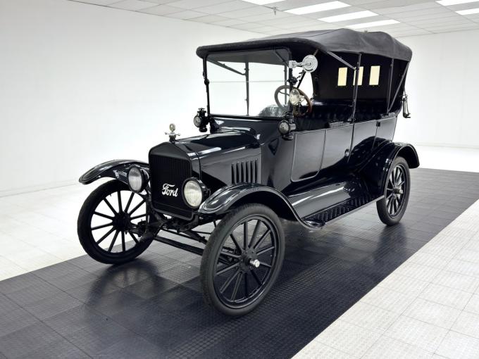 Ford T Touring Sedan de 1917