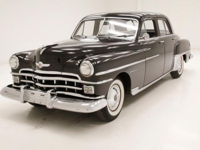 Chrysler Royal Sedan de 1950