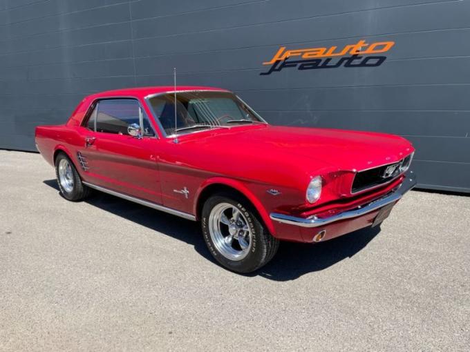 Ford Mustang Coupé V8 BVA de 1966