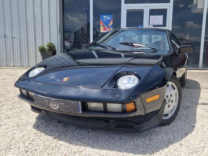 Porsche 928  de 1983