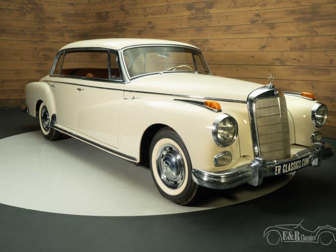 Mercedes-Benz 300 Adenauer de 1961