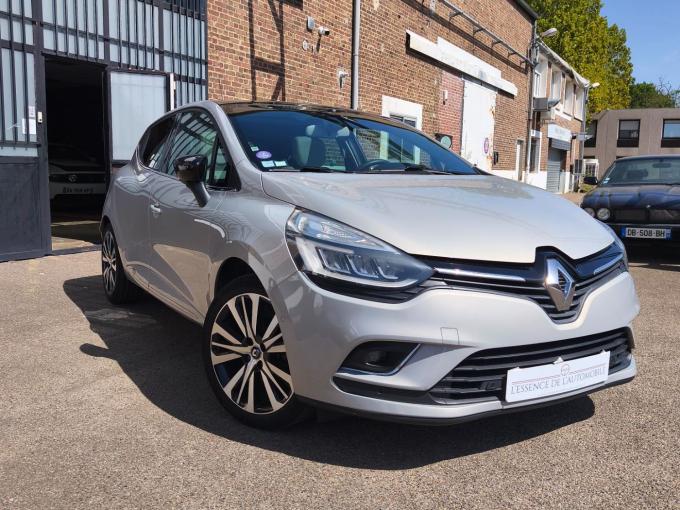 Renault Clio INITIALE PARIS 5 PORTES 5 PLACES  de 2017
