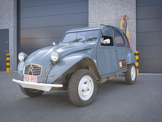 Citroen 2 CV 6 Barbour 4x4 de 0