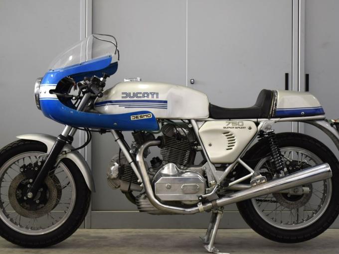 Moto Ducati 750 SS  de 1976