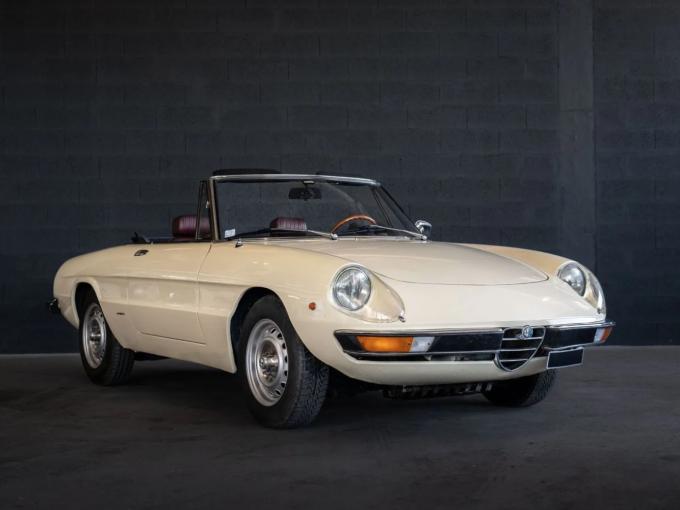 Alfa Roméo Spider 2000 Veloce de 1973