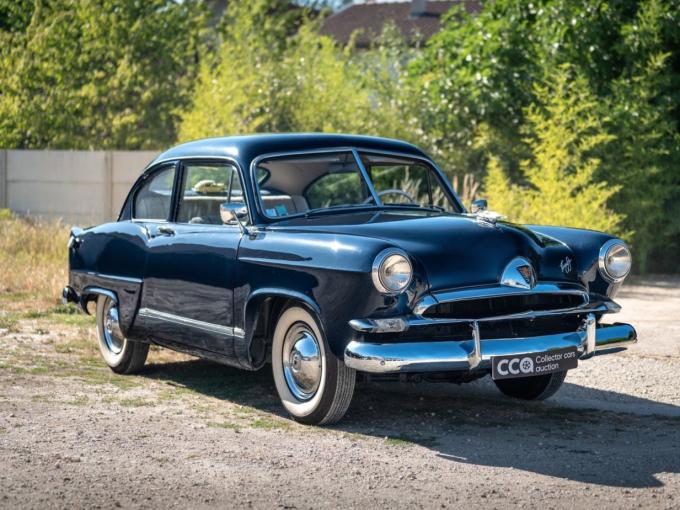 Kaiser Frazer Henry J Corsair de 1952