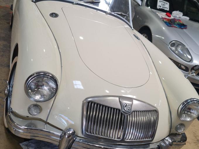 MG B GT  de 1959