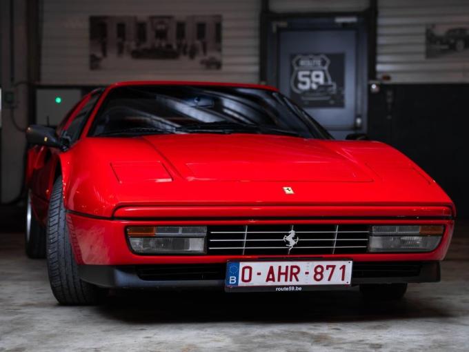 Ferrari 328 GTS Turbo de 1987