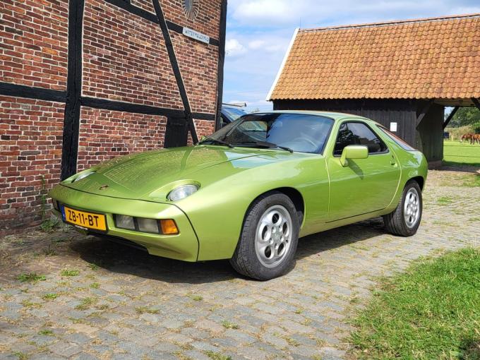 Porsche 928  de 1977