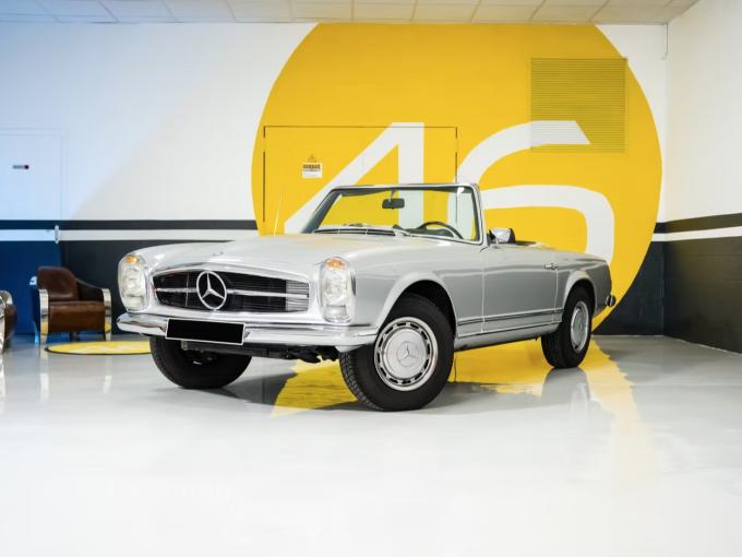 Mercedes-Benz SL 280 Pagode de 1969