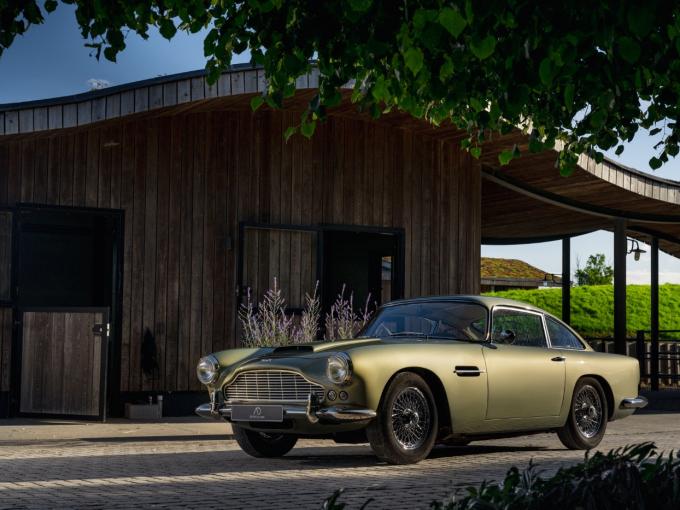 Aston Martin DB 4 Series IV | Matching Numbers | Factory Spec de 1962