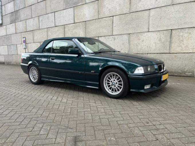 BMW Série 3 325 i Cabriolet de 1995