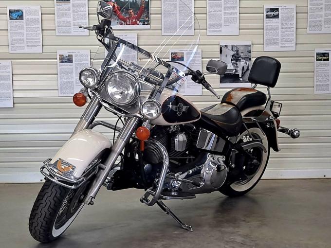 Moto Harley Davidson SOFTAIL HERITAGE 1340 "NOSTALGIA" de 1993