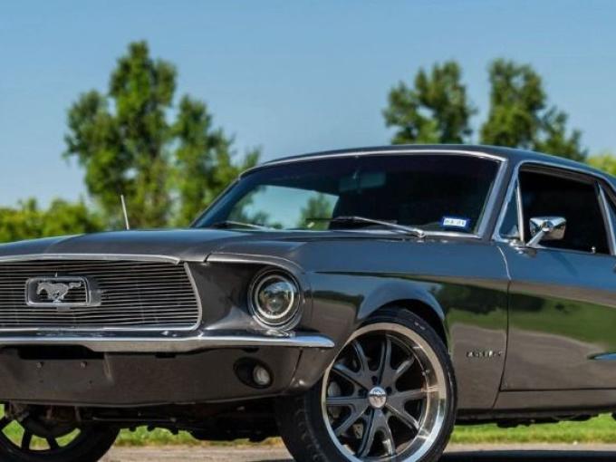 Ford Mustang COUP&Eacute; V8 de 1967