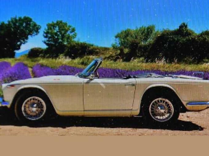 Triumph TR4 A IRS  OVERDRIVE de 1965