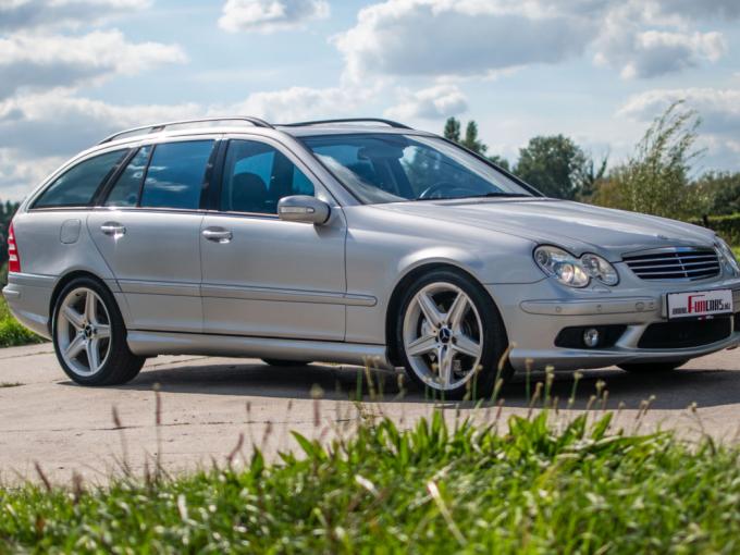 Mercedes-Benz C 55 AMG T de 2004