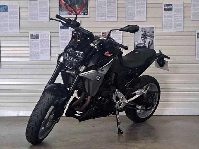 Moto BMW F900R 105cv de 2020